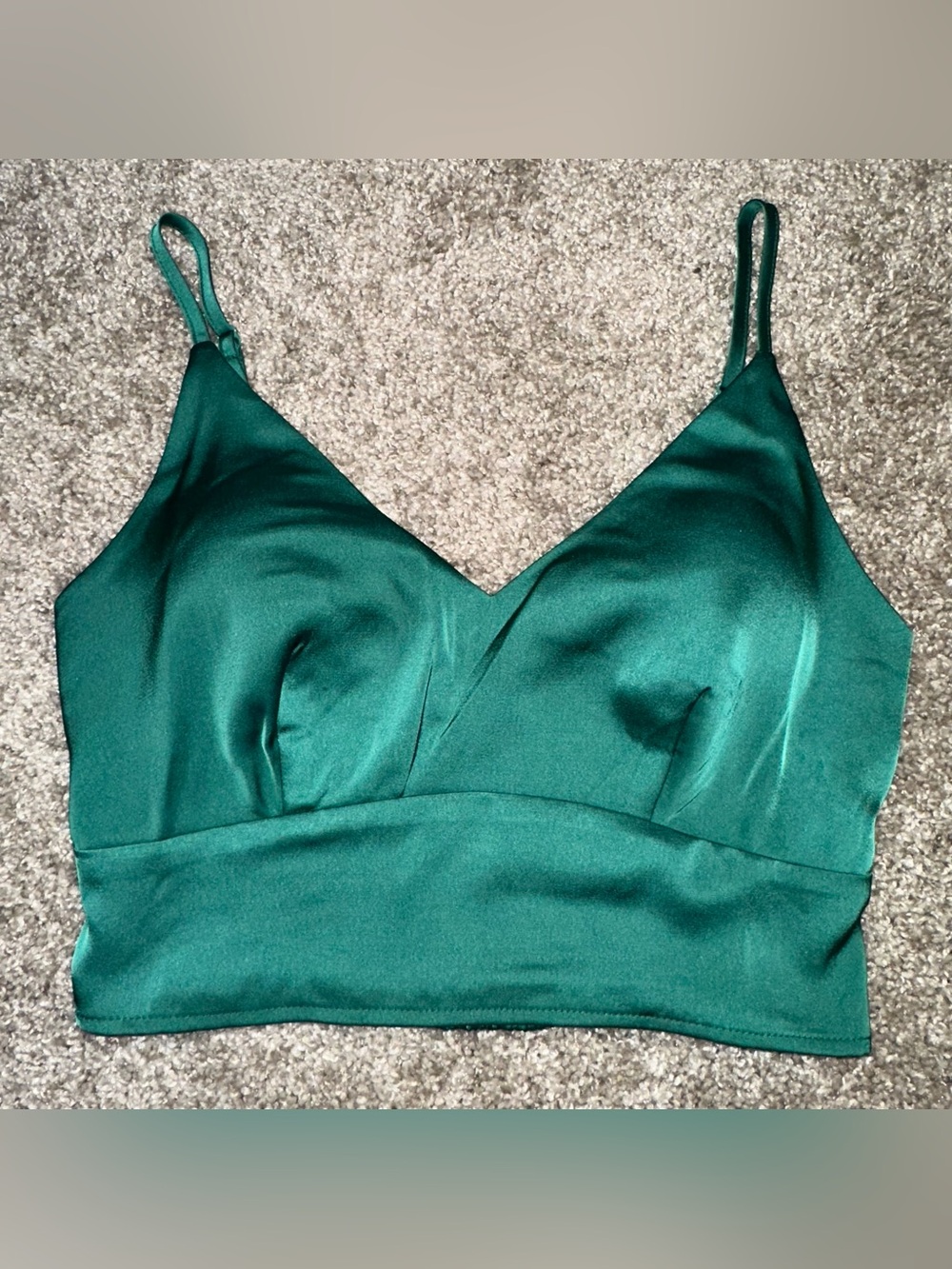 Wishlist Apparel Green Satin Wireless Bralette Pullover Adjustable Strap S A422